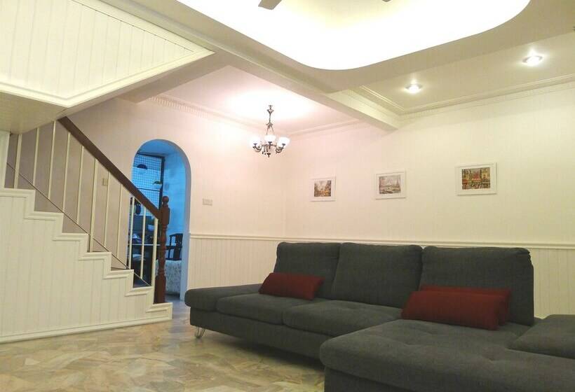 Bukit Tinggi Klang Cozy Home