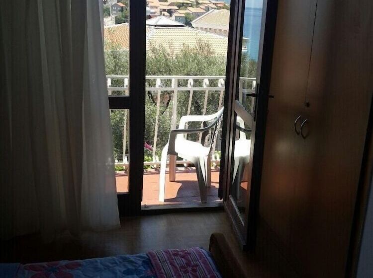 Apartments Andjus