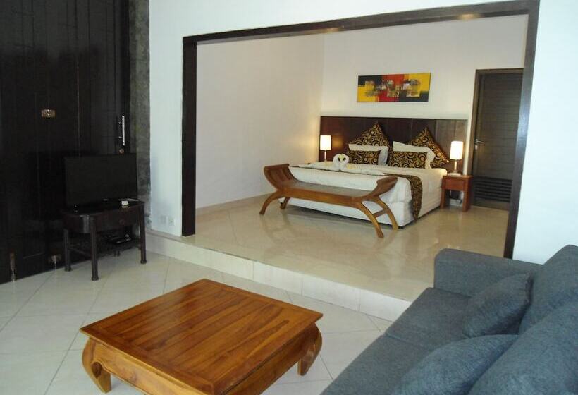 Arya Residence