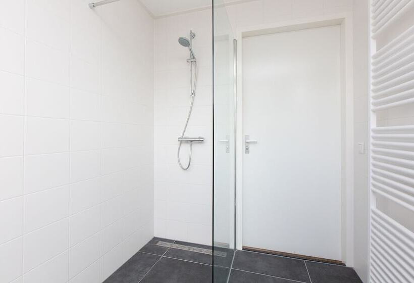 בית מלון כפרי Recreatiepark Tusken De Marren