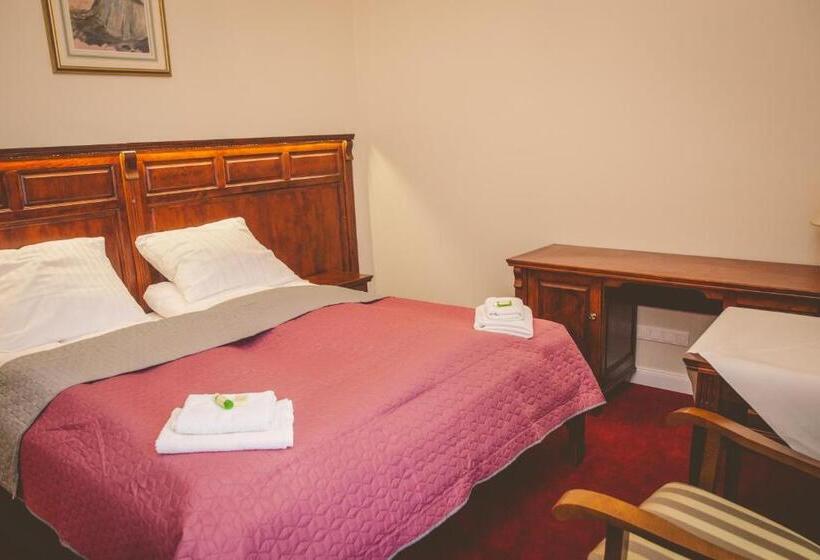 ホテル Willa Starosty