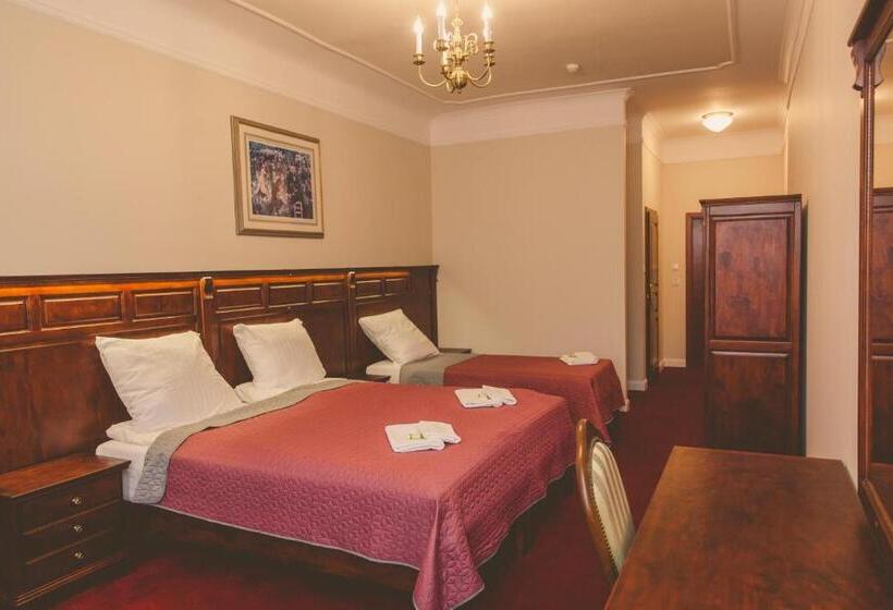 ホテル Willa Starosty