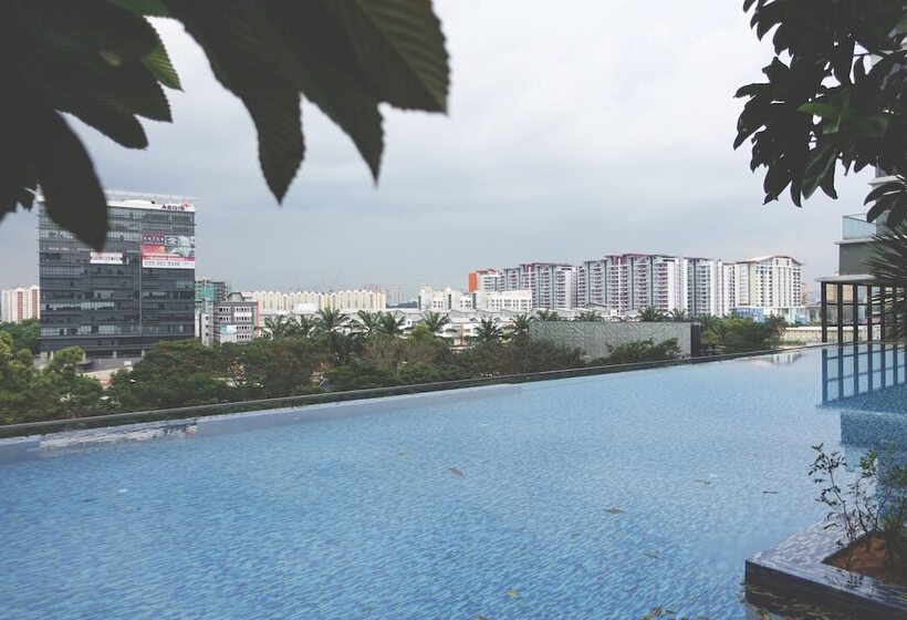 پانسیون Nova Sj Homestay