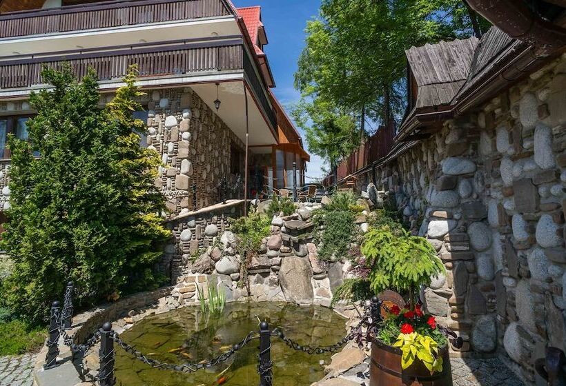 پانسیون Willa Roztoka & Spa   Idealne Miejsce Dla Twojej Rodziny