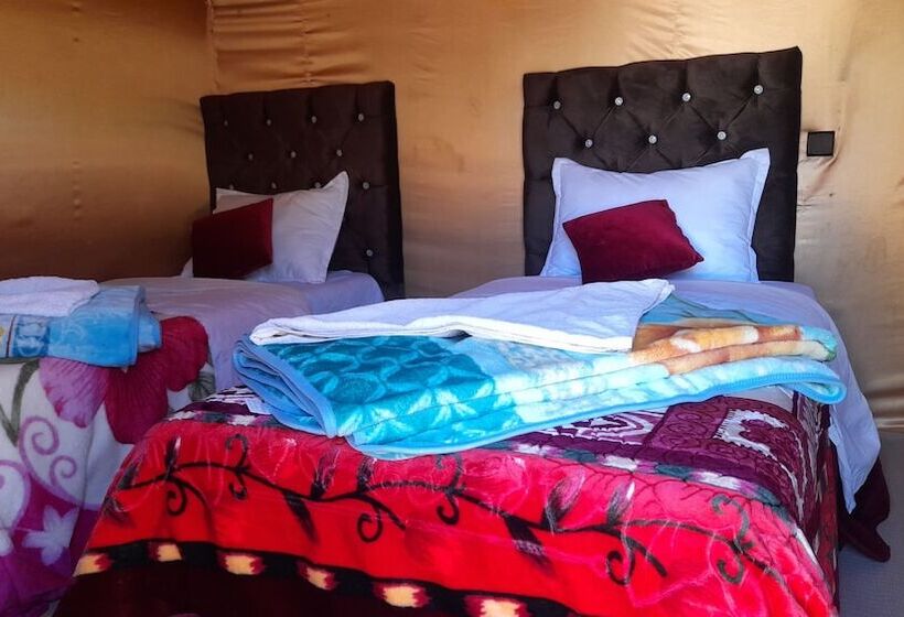 هتل Bivouac Erg Znaigui