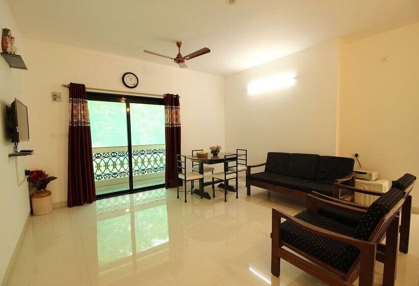 호텔 Oyo 11014 Home Goa Spacious 2bhk Nerul