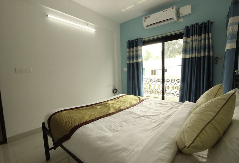 호텔 Oyo 11014 Home Goa Spacious 2bhk Nerul