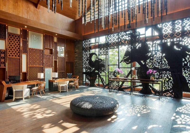 هتل Pullman Ciawi Vimala Hills Resort