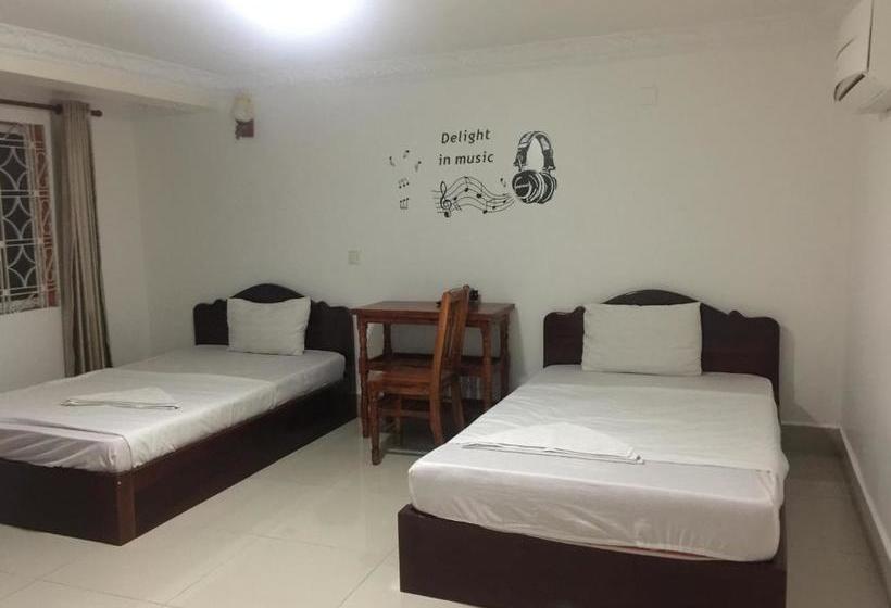 פנסיון Hang Pich Airport Guesthouse