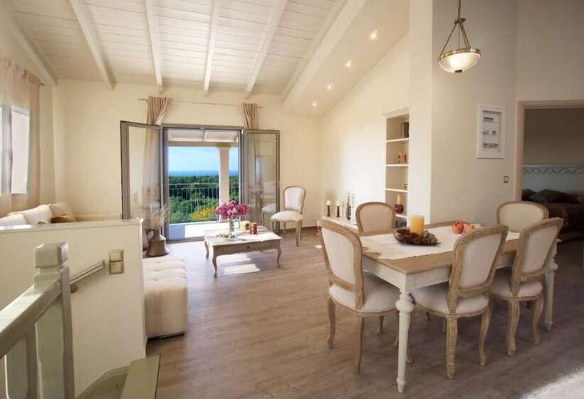Vryonis Villa