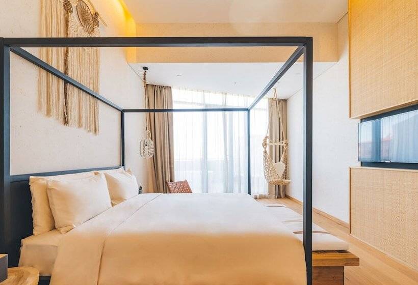 Atour Hotel Expo Center Yantai