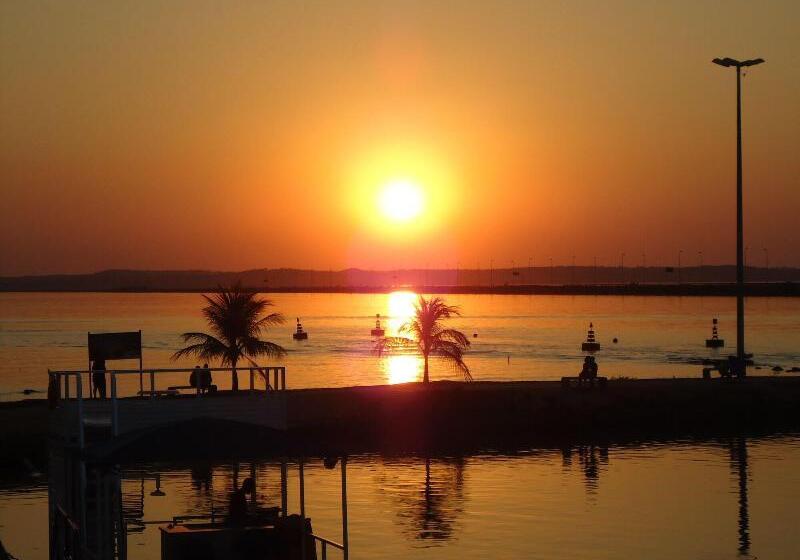 בית מלון כפרי Ibis Palmas Avenida Jk