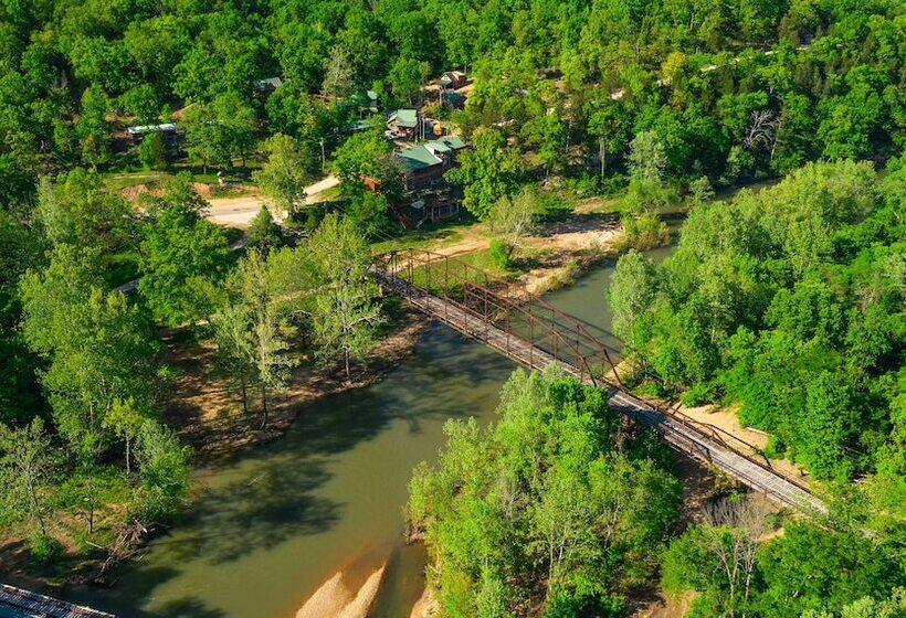 בית מלון כפרי Meramec River Resort