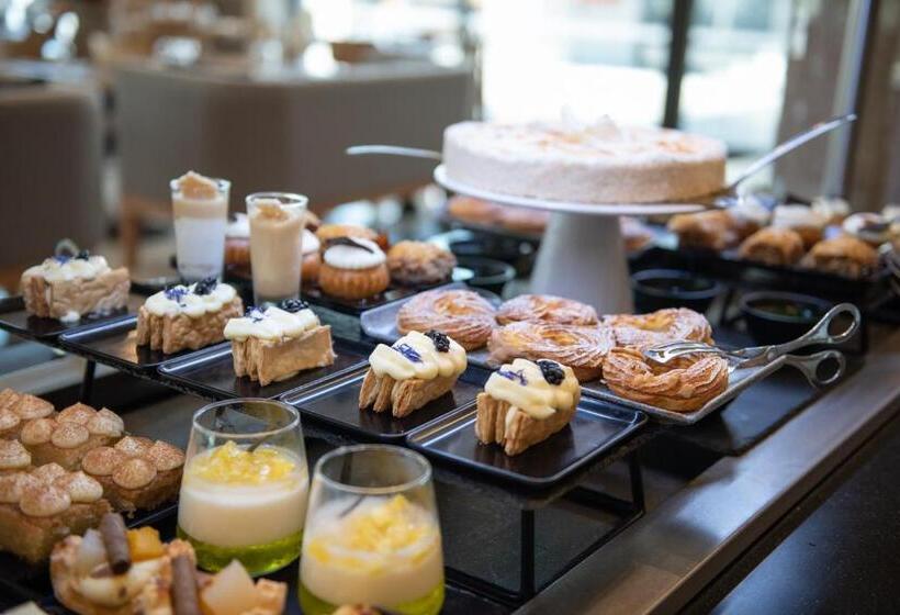 فندق Portes Lithos Luxury Resort