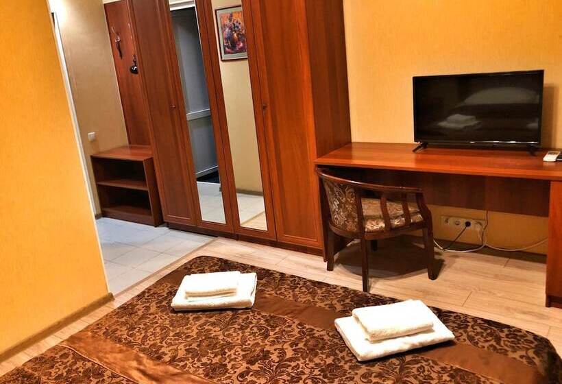 בית מלון כפרי Sergiy