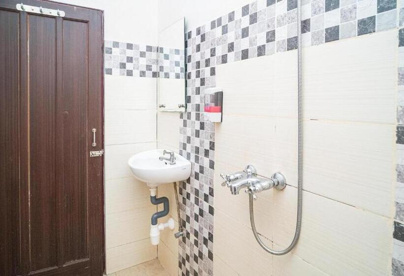 پانسیون Sans Hotel Zam Zam Syariah Palangkaraya