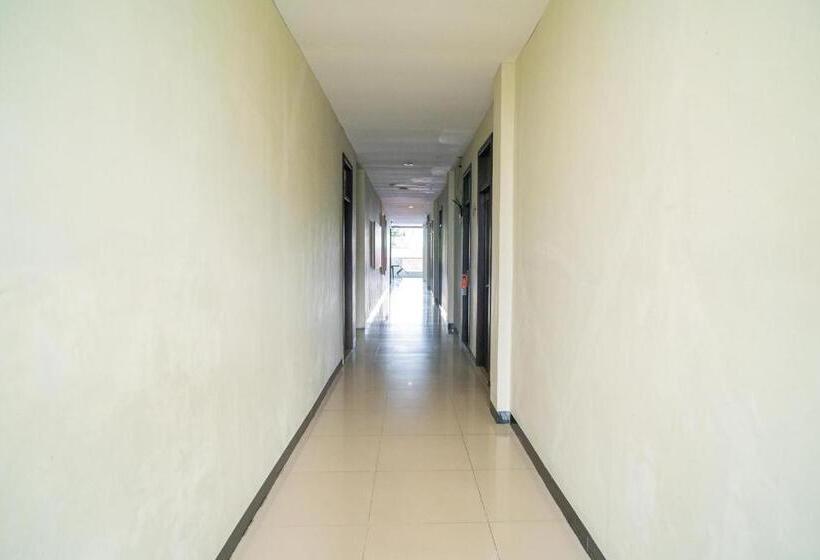 پانسیون Sans Hotel Zam Zam Syariah Palangkaraya