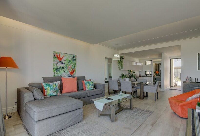 Uniquestay Paardevlei Square Apartment Adults Only