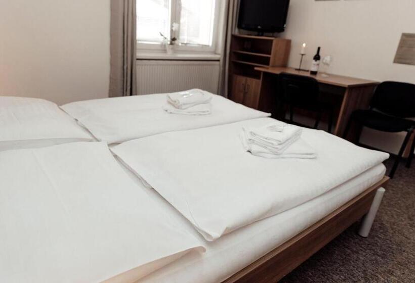 پانسیون Penzion Vermon