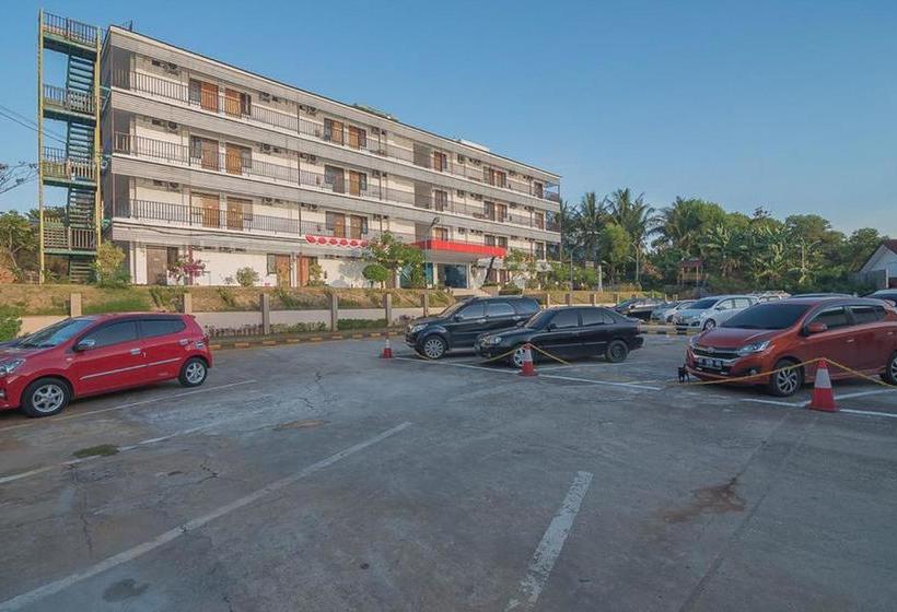 پانسیون Reddoorz Near Living Plaza Balikpapan