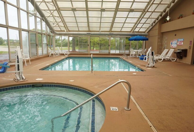 هتل Baymont By Wyndham Bridgeport/frankenmuth