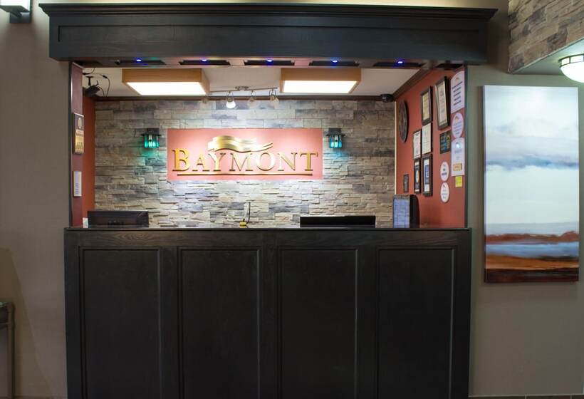 هتل Baymont By Wyndham Springfield Il