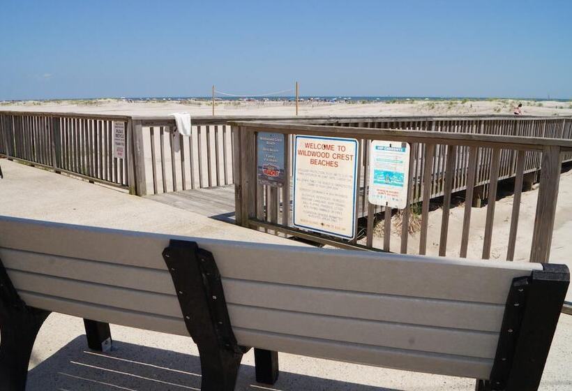 هتل Beau Rivage Beach Resort