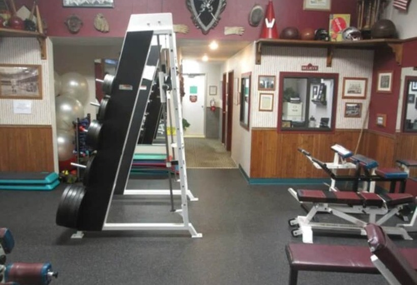 فندق Benny's Colville Inn