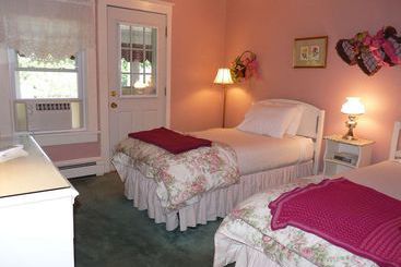 هتل The Bentley Inn
