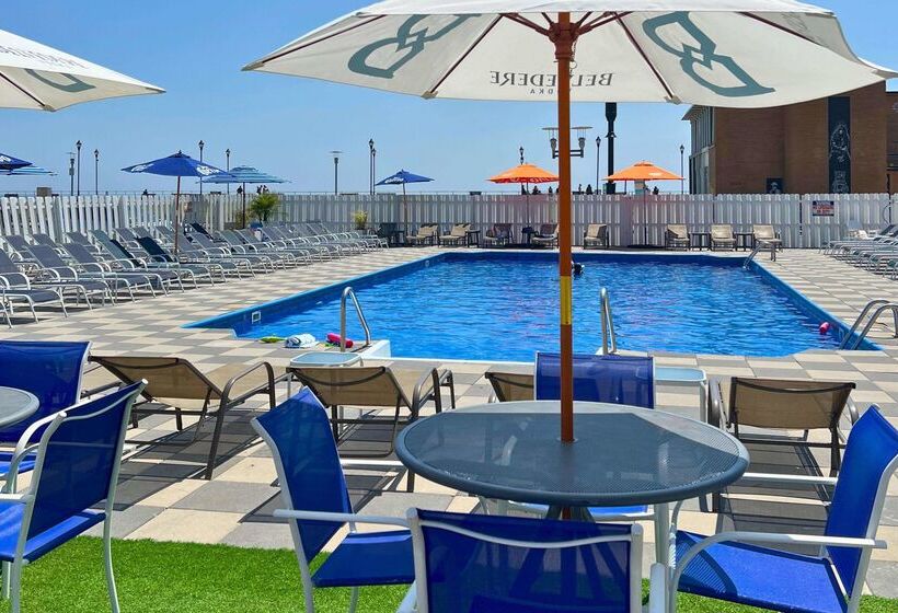 בית מלון כפרי Berkeley Oceanfront