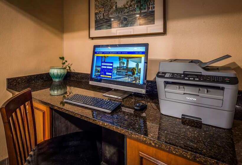 هتل Best Western Adams Inn Quincy Boston