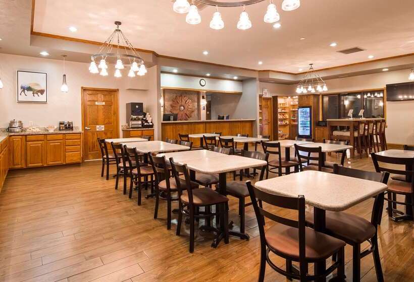 هتل Best Western Buffalo Ridge Inn Near Mt Rushmore