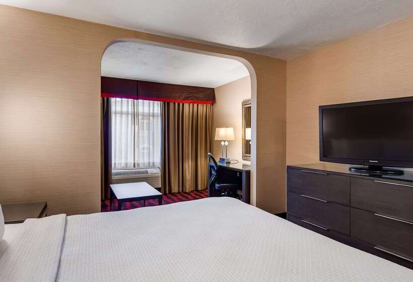 هتل Best Western Plus Abbey Inn