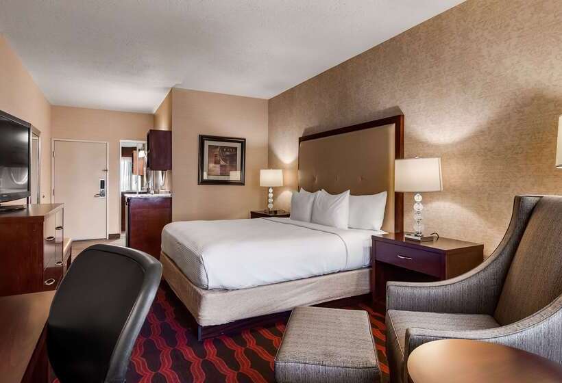 هتل Best Western Plus Abbey Inn