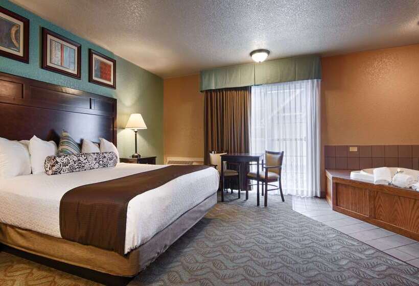 فندق Best Western Plus Bayshore Inn