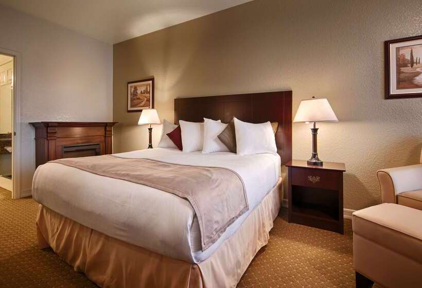 فندق Best Western Plus Bayshore Inn