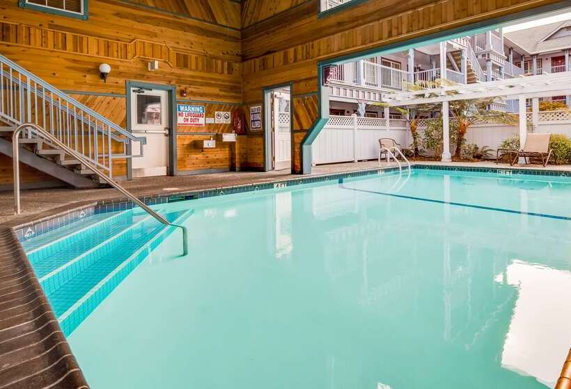 فندق Best Western Plus Bayshore Inn