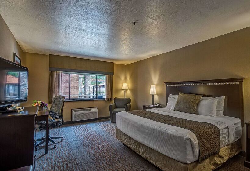 هتل Best Western Plus Canyonlands Inn