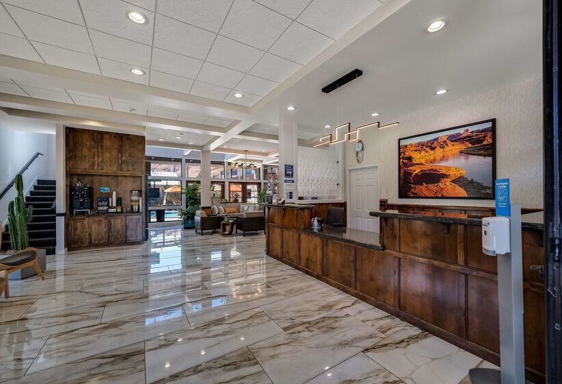هتل Best Western Plus Canyonlands Inn