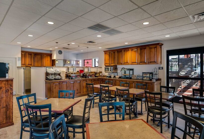 هتل Best Western Plus Canyonlands Inn