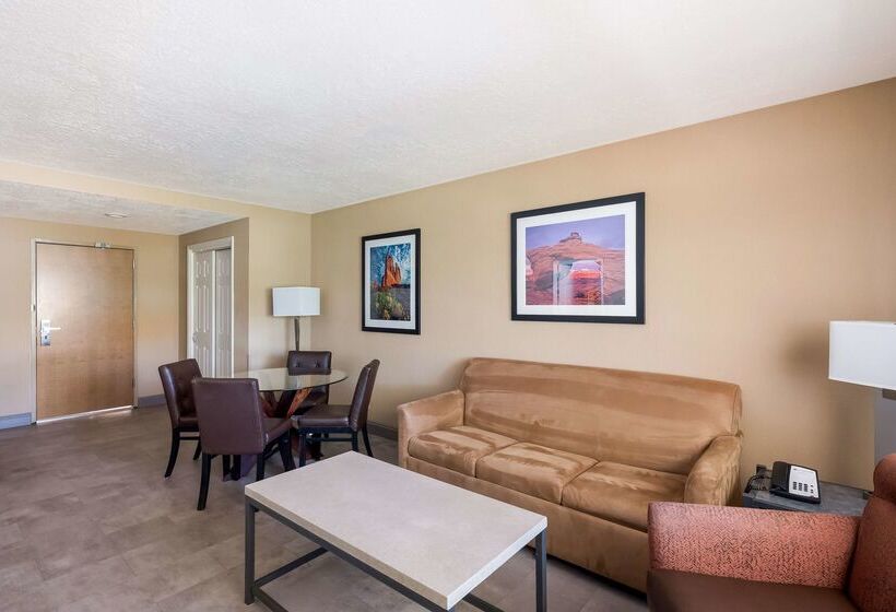 هتل Best Western Plus Canyonlands Inn