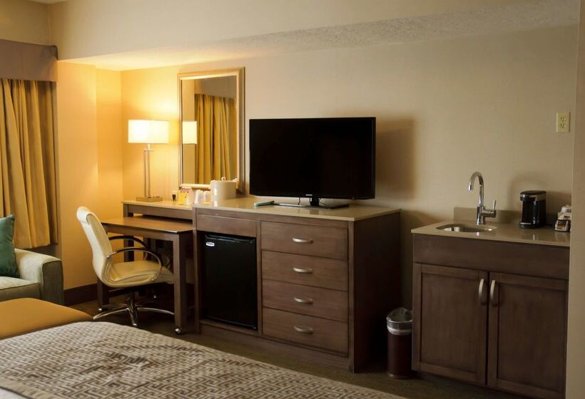 בית מלון כפרי Best Western Plus Cottontree Inn