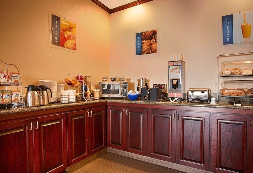ホテル Best Western Plus Executive Inn