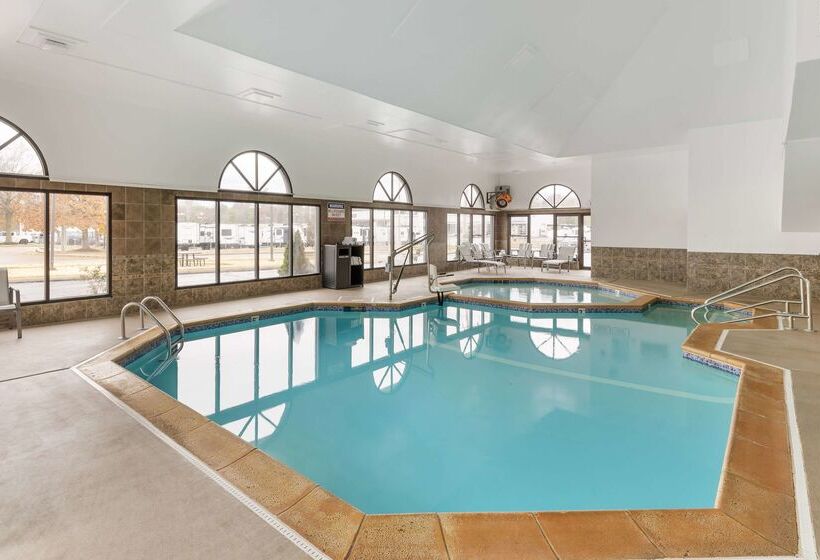 هتل Best Western St. Louis Inn