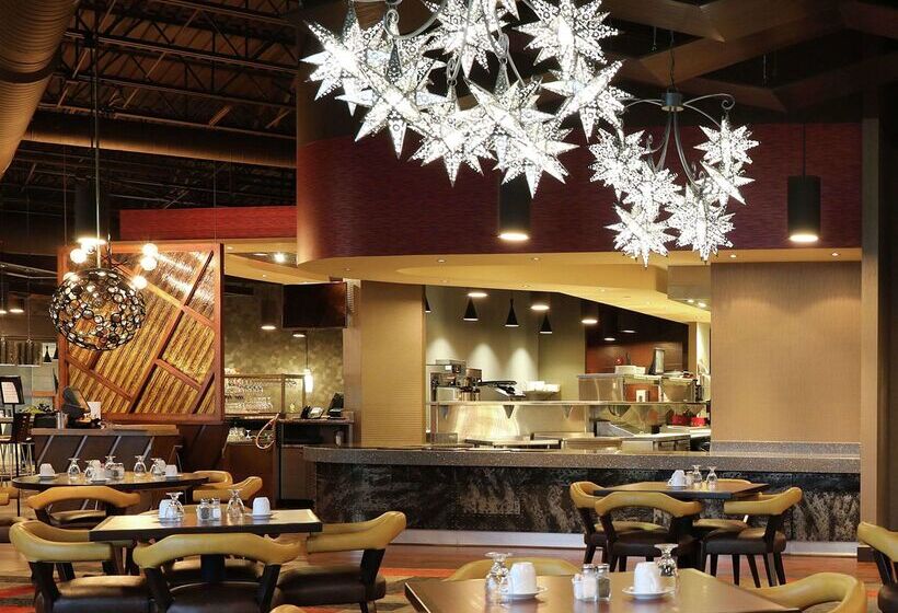 هتل Doubletree By Hilton Omaha Southwest