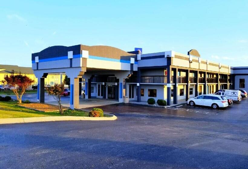 בית מלון כפרי Gateway Inn