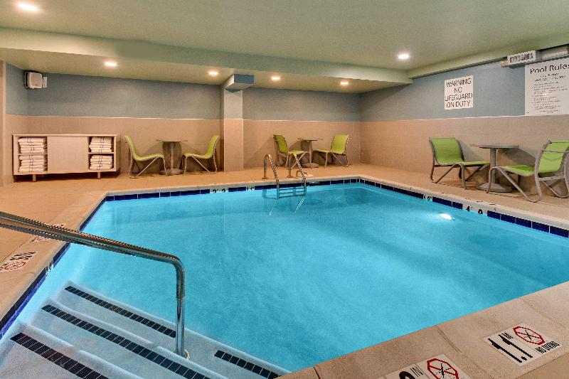 호텔 Holiday Inn Express Pittston  Scranton Airport, An Ihg