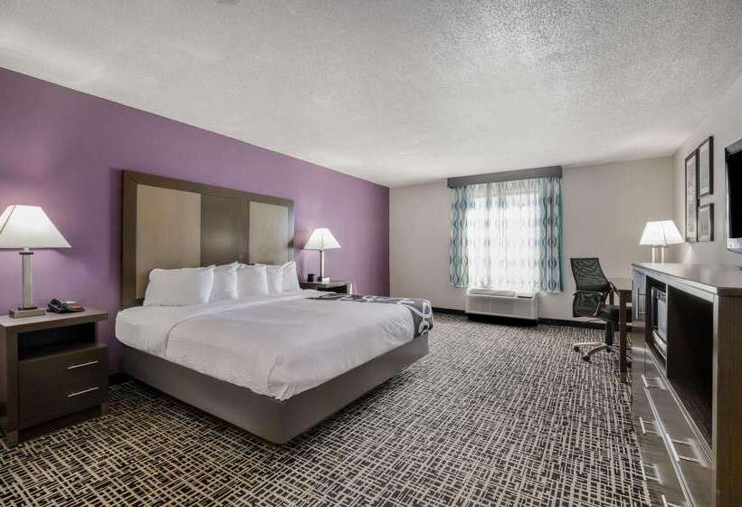 هتل La Quinta Inn By Wyndham North Myrtle Beach