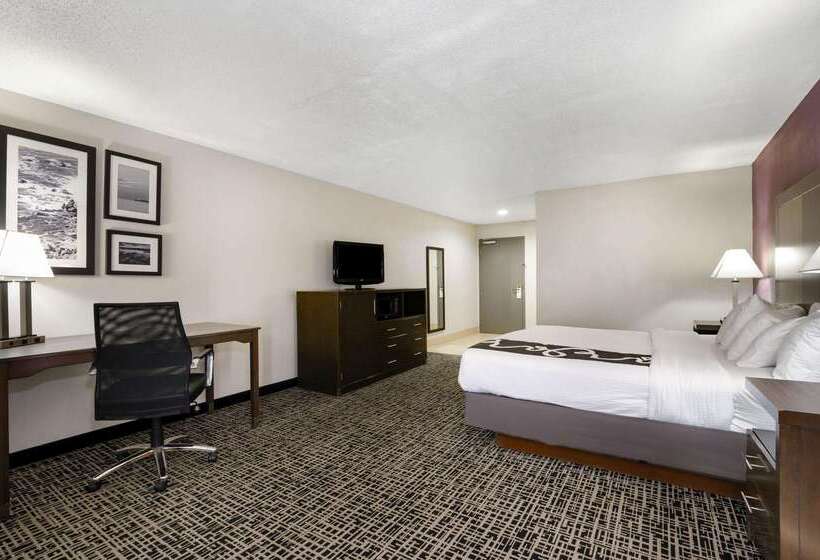 هتل La Quinta Inn By Wyndham North Myrtle Beach