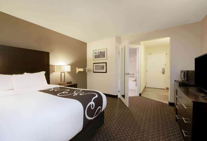 호텔 La Quinta By Wyndham Cleveland Macedonia